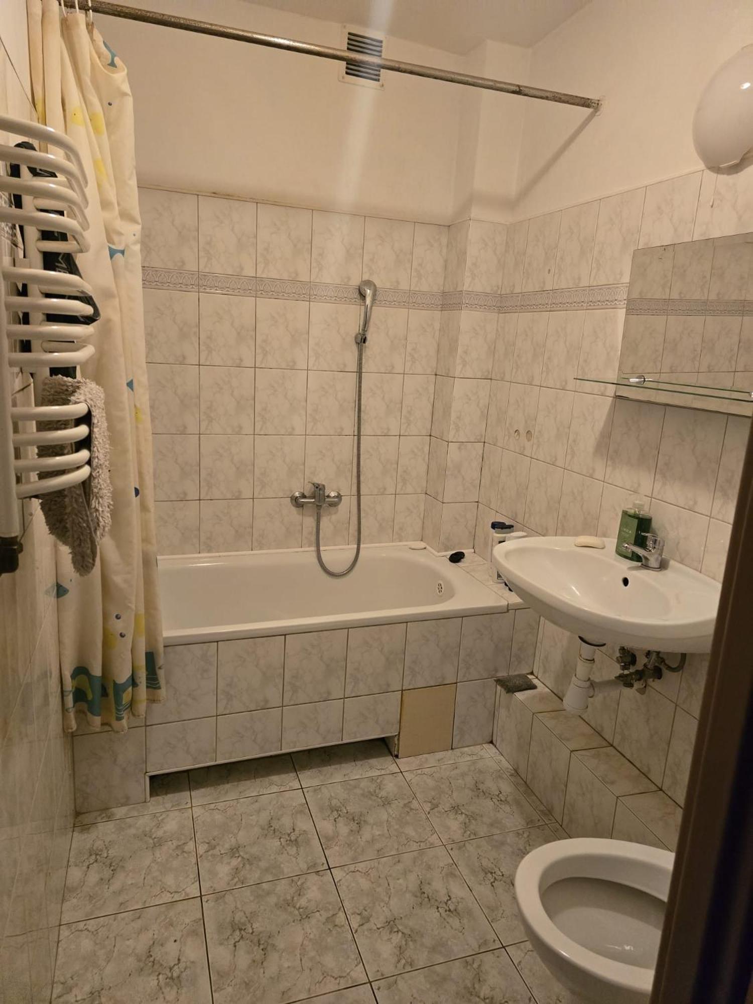 Pensjonat Feliksow Wiskitki Exterior foto